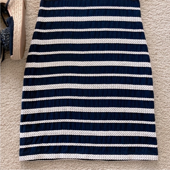 Max Studio Sleeveless Dress - Picture 4 of 6